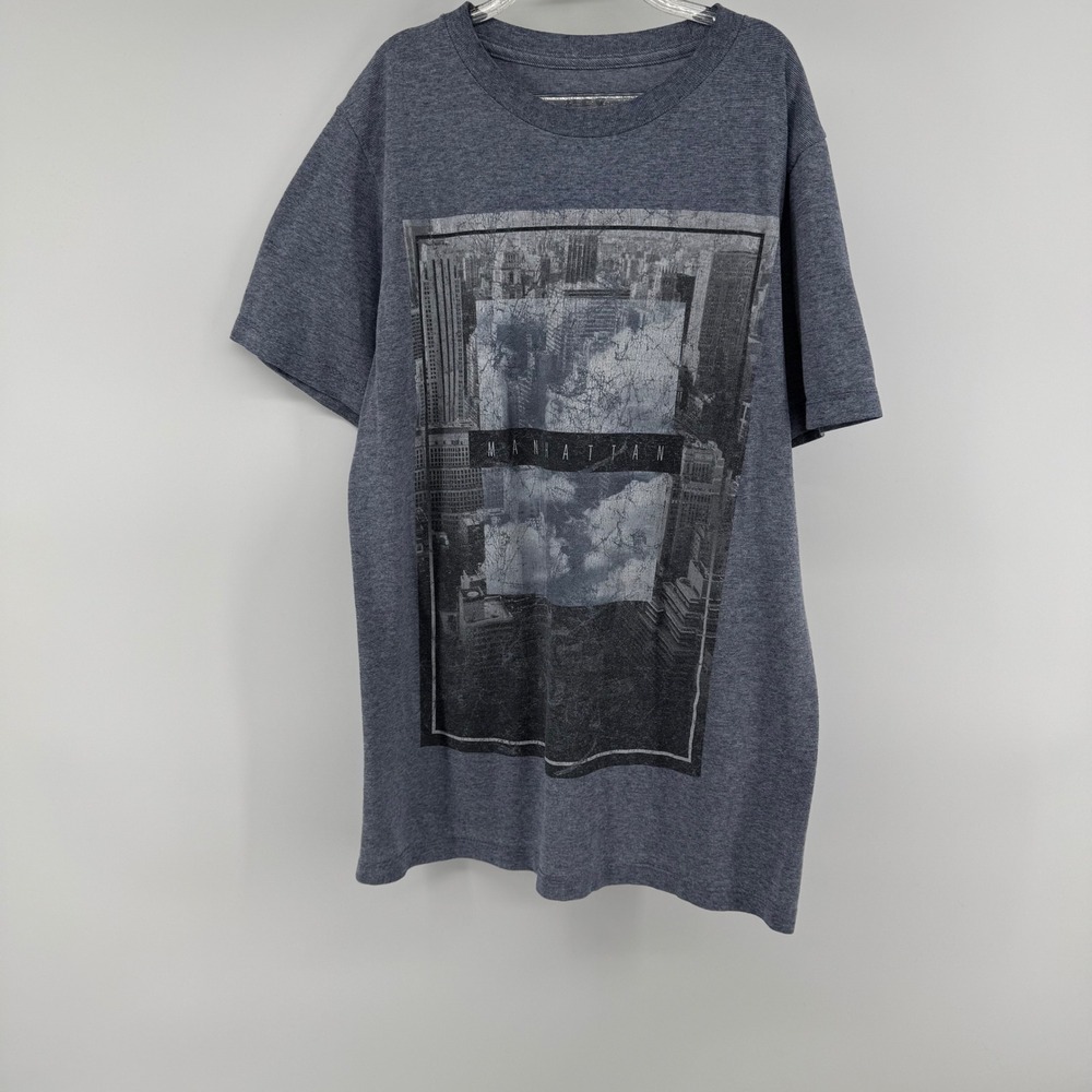 Hey Dude Manhattan Graphic Tee Men's Large‎ Gray Short Sleeve Crew Neck